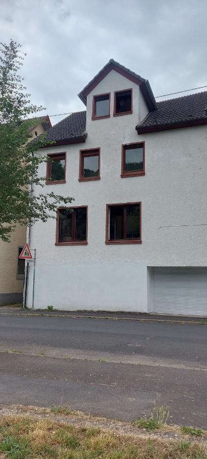 Ferienhaus Kastanienblick Moselkern Exterior foto